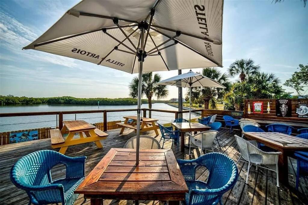 Bay View, Studio206, Beach Steps Away! Pool+Wifi 拉斯金 外观 照片