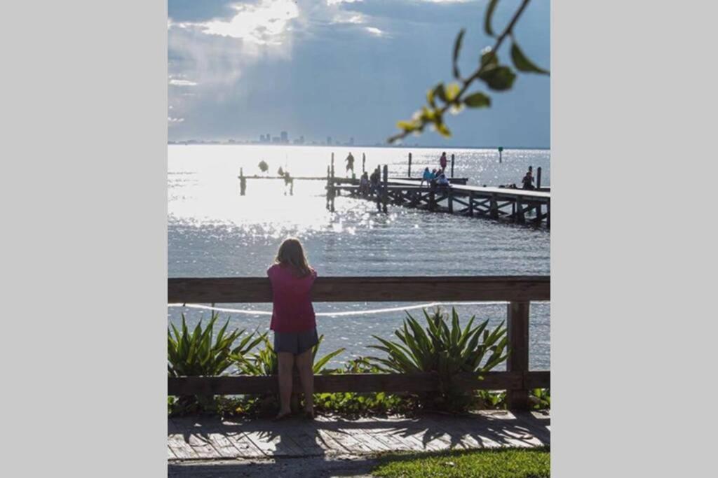 Bay View, Studio206, Beach Steps Away! Pool+Wifi 拉斯金 外观 照片