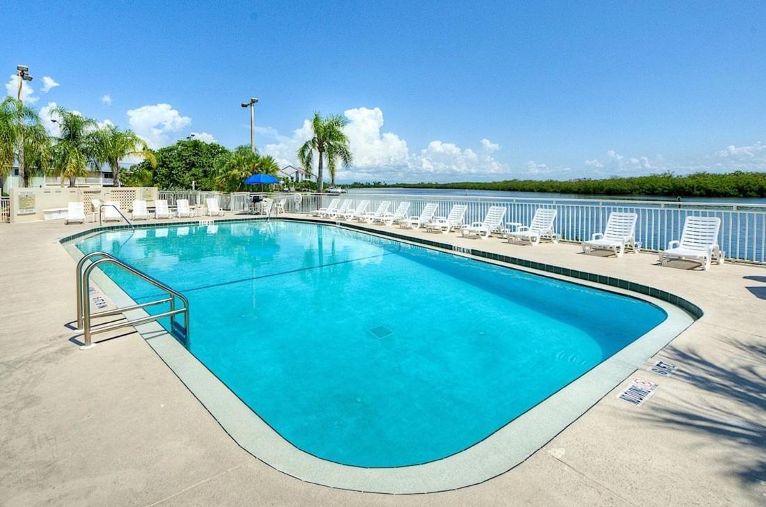Bay View, Studio206, Beach Steps Away! Pool+Wifi 拉斯金 外观 照片