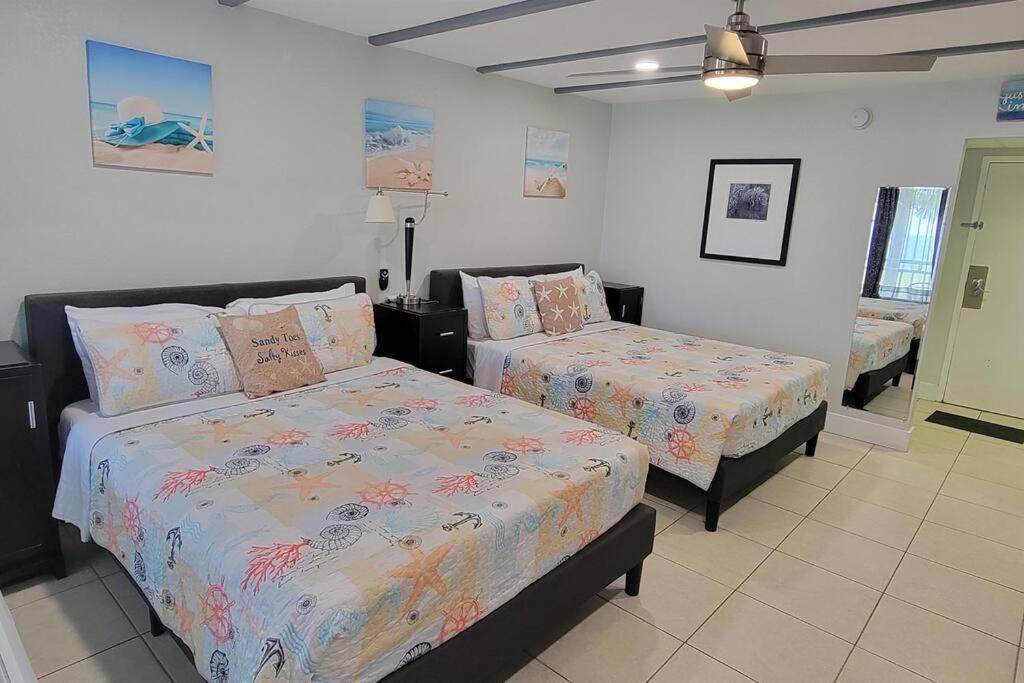 Bay View, Studio206, Beach Steps Away! Pool+Wifi 拉斯金 外观 照片