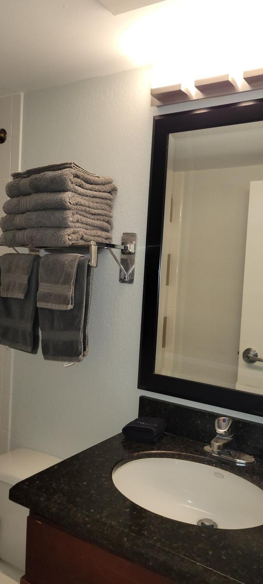 Bay View, Studio206, Beach Steps Away! Pool+Wifi 拉斯金 外观 照片